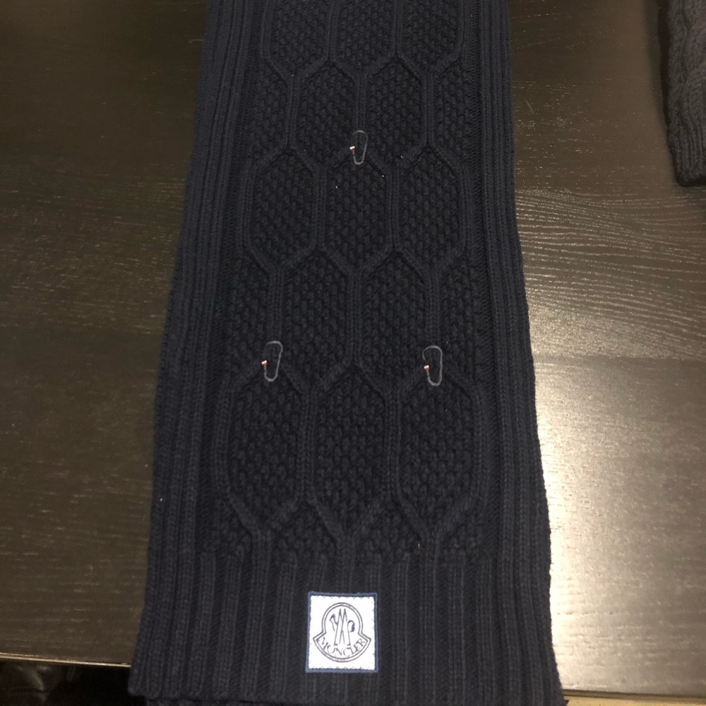 Moncler bundle - Picture 5 of 10
